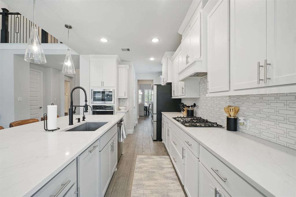 24210 Norwood Groves Drive, Richmond, Texas image 13