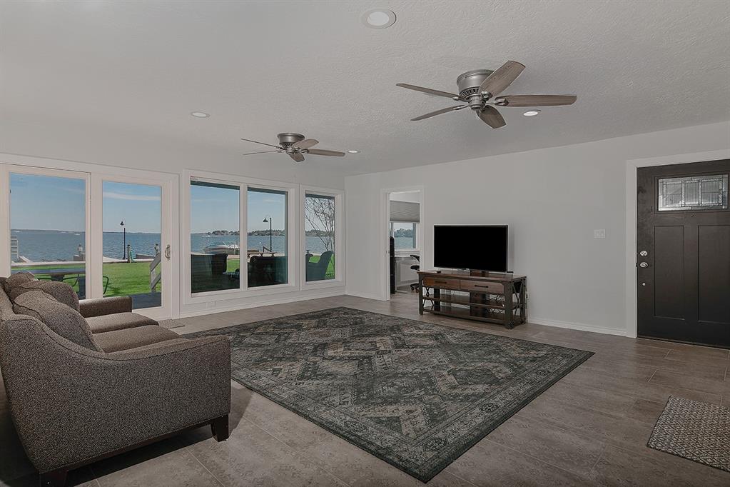 11403 Twain Drive