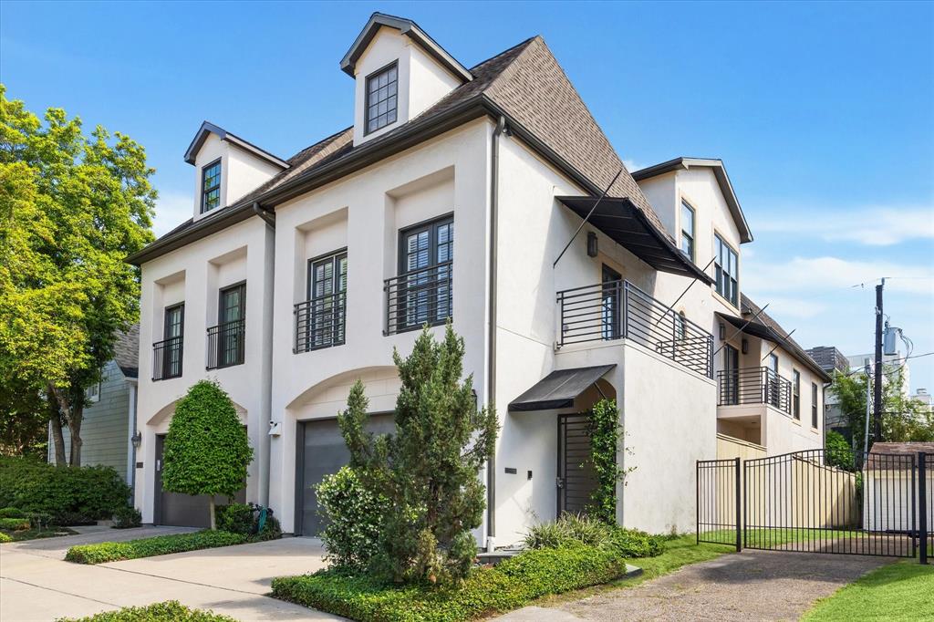 2209 Devonshire Street #B, Houston, Texas image 2