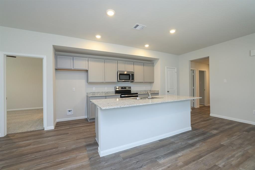 26439 Lakeshore Drive, Hempstead, Texas image 13