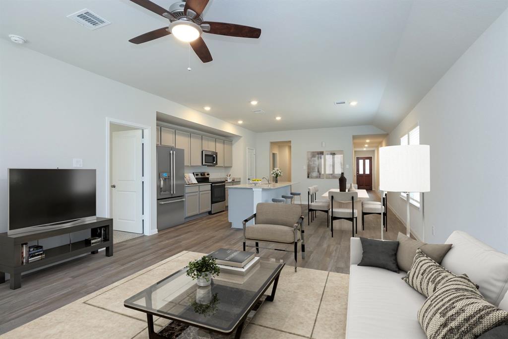 26439 Lakeshore Drive, Hempstead, Texas image 4