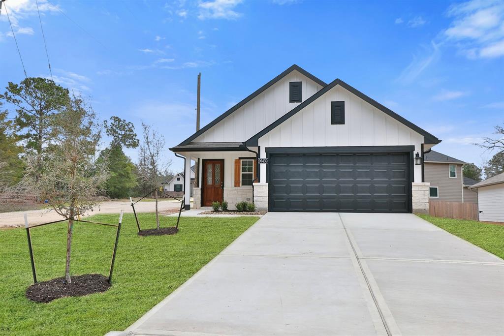 26439 Lakeshore Drive, Hempstead, Texas image 1