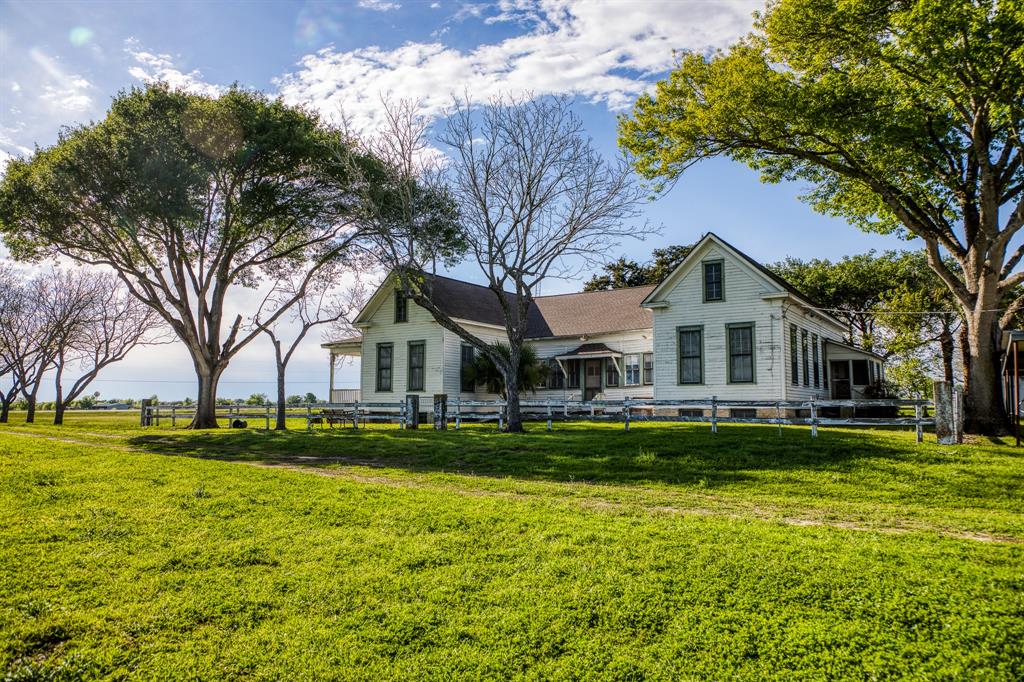 6902 Farm To Market 50, Brenham, Texas image 3