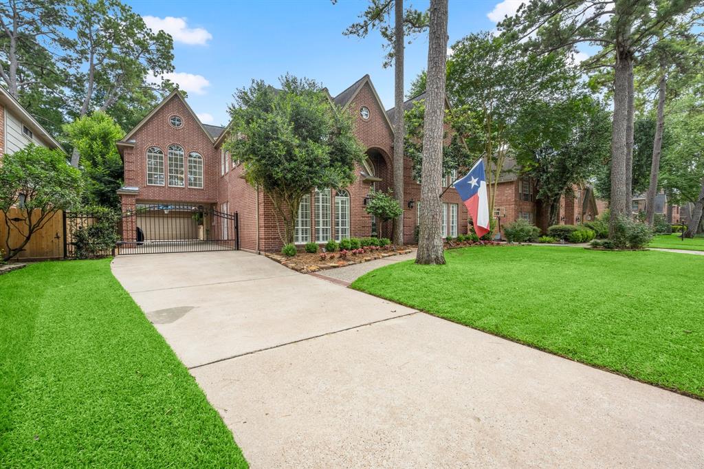 13306 Golden Valley Drive