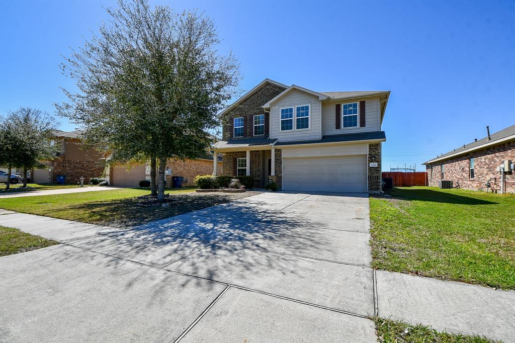 3309 Fawnwood Drive, Texas City, Texas image 2