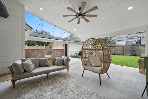 Single Family Residence in Houston TX 5118 Wightman Court 28.jpg