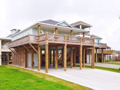 A home in Crystal Beach