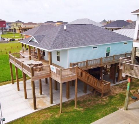 A home in Crystal Beach