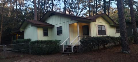 A home in Woodville