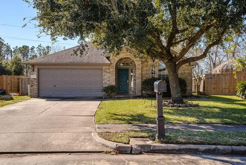 A home in Bacliff