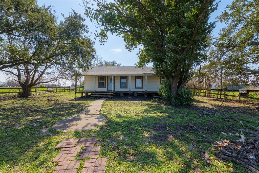 183 County Road 232, Bay City, Texas image 1