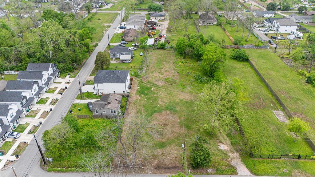9514 Willow Street, Houston, Texas image 18