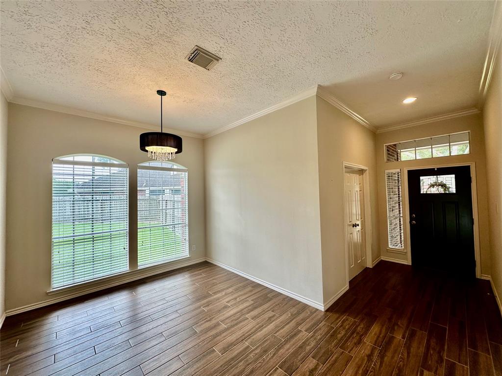 5035 Chappel Hill Drive