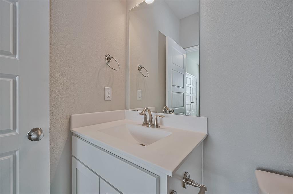 22002 Oia Island Drive, Hockley, Texas image 11