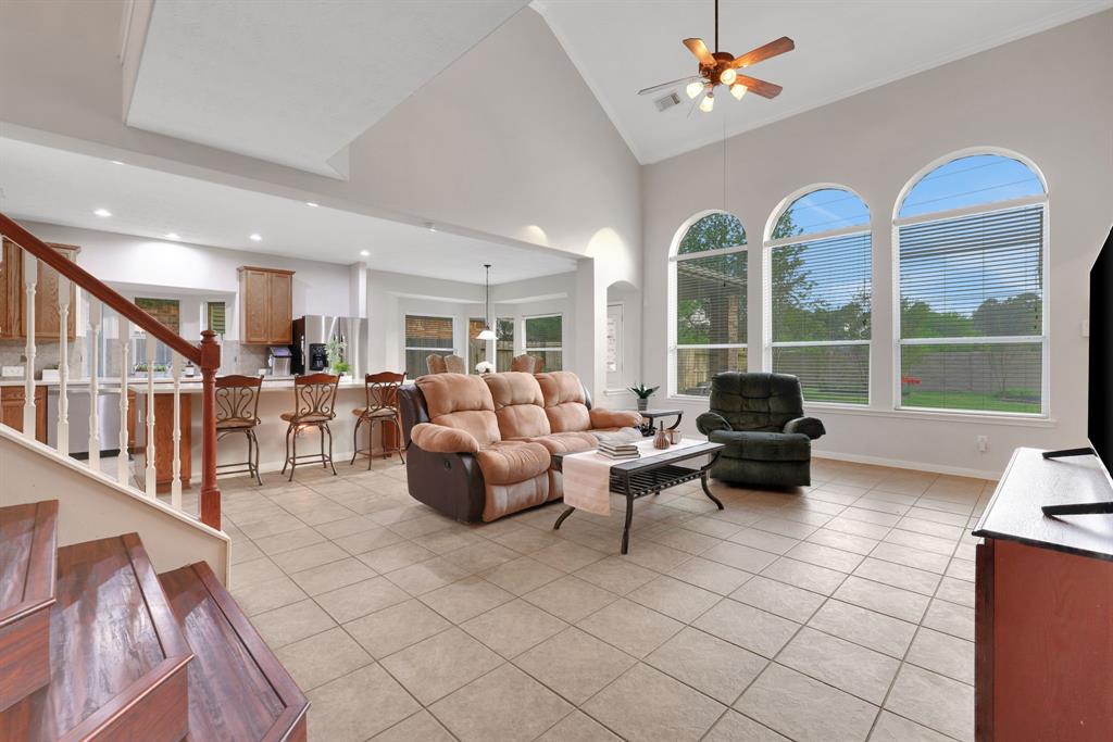 2331 Fern Bend Lane, Katy, Texas image 18