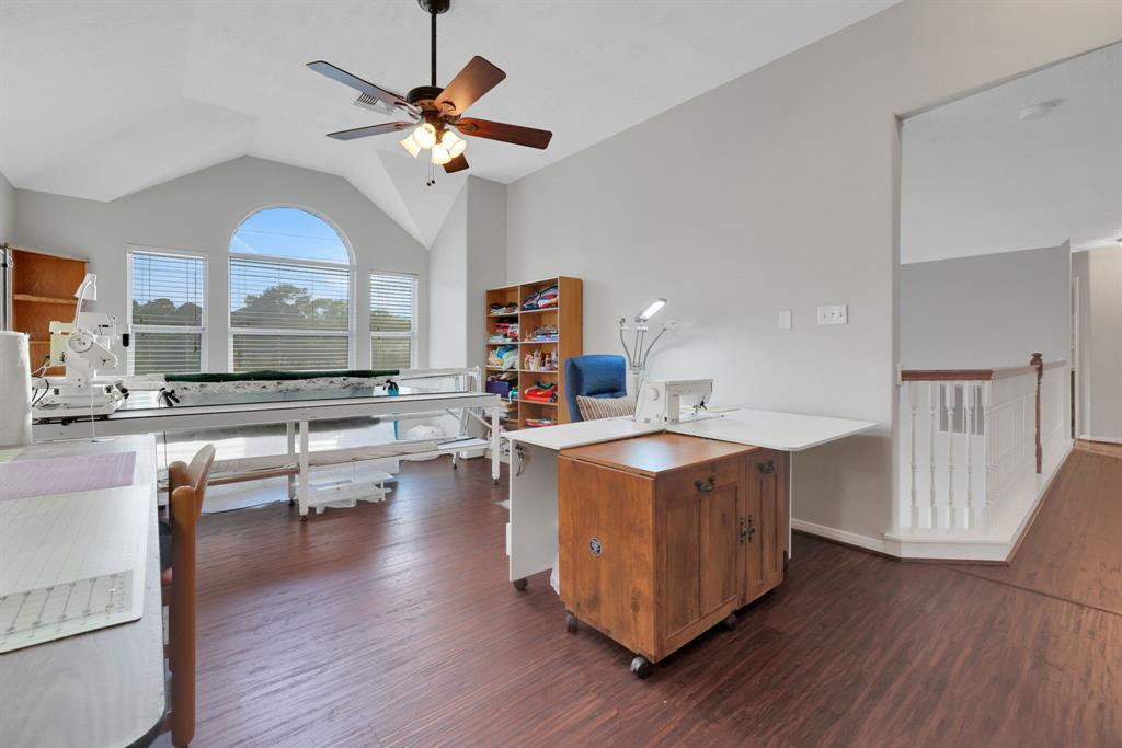 2331 Fern Bend Lane, Katy, Texas image 25