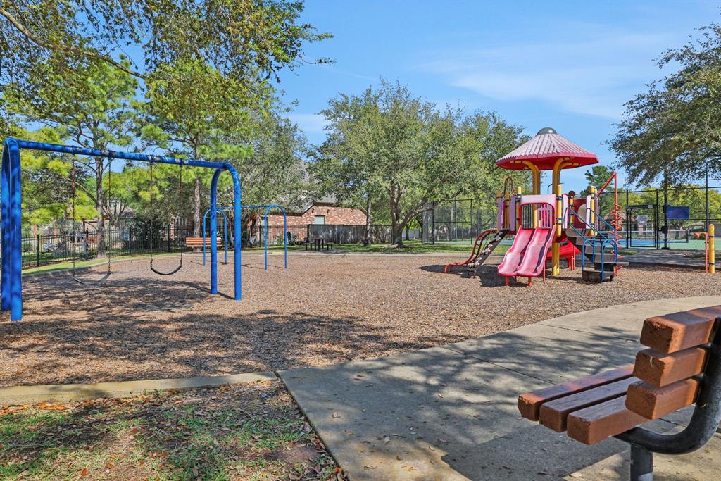 2331 Fern Bend Lane, Katy, Texas image 47