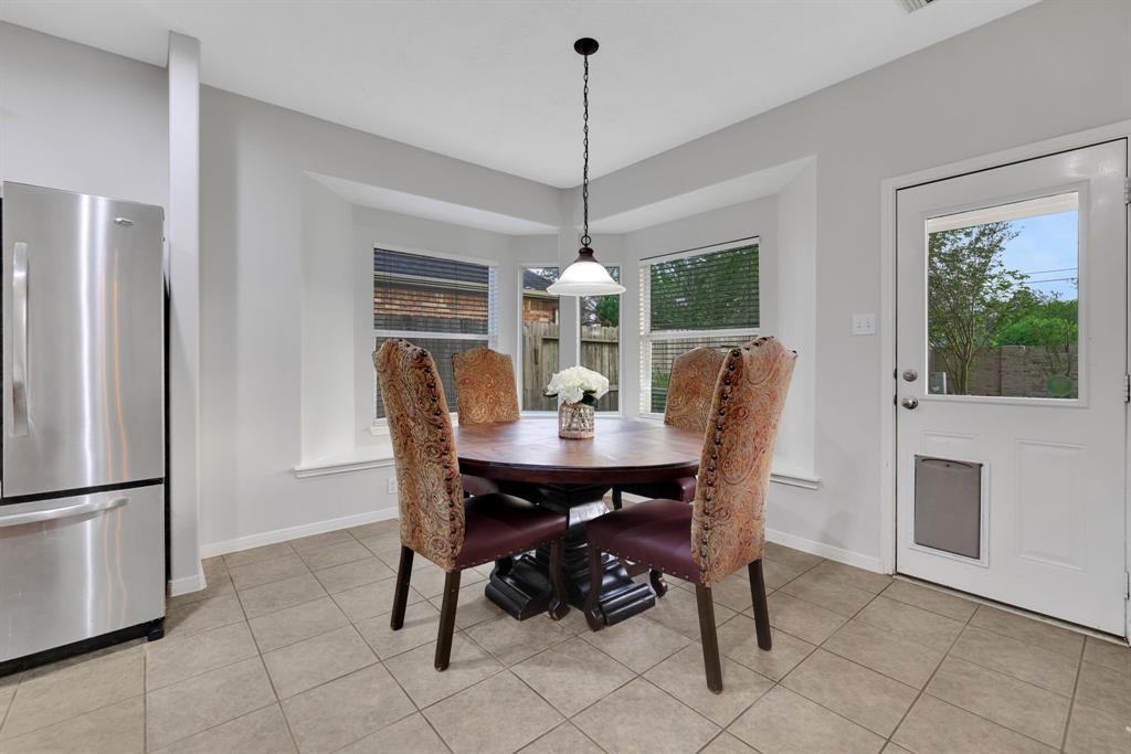 2331 Fern Bend Lane, Katy, Texas image 15