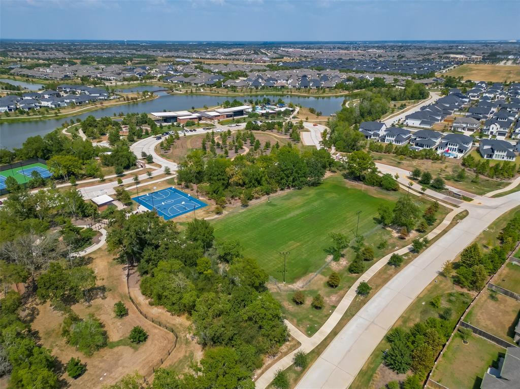 18415 Pin Oak Bend Drive, Cypress, Texas image 40