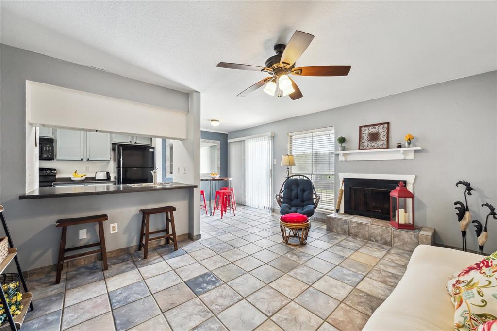18515 Egret Bay Boulevard #808, Webster, Texas image 1