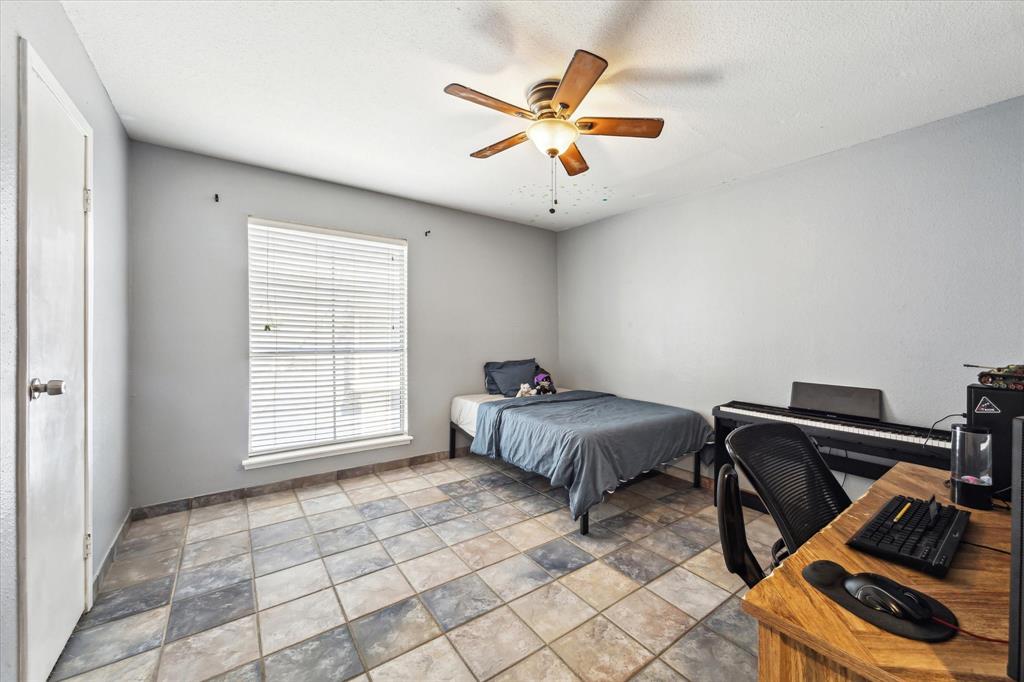 18515 Egret Bay Boulevard #808, Webster, Texas image 9