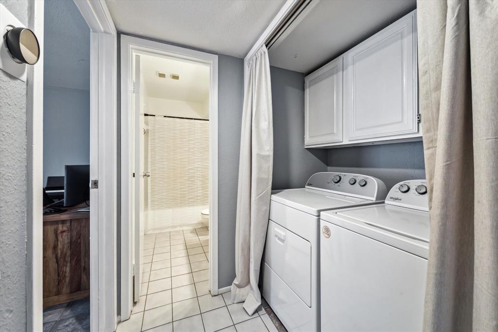 18515 Egret Bay Boulevard #808, Webster, Texas image 11