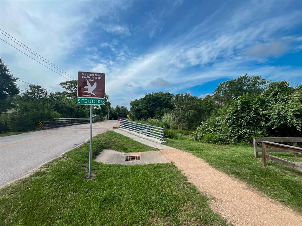 533 Villa Drive, Seabrook, Texas image 34