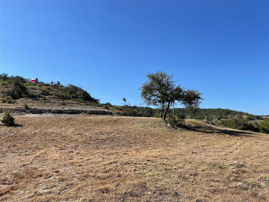 2700 Hillside Circle, New Braunfels, Texas image 4