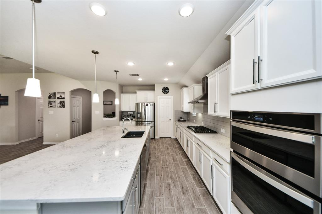 25119 Sundance Park Lane, Katy, Texas image 9