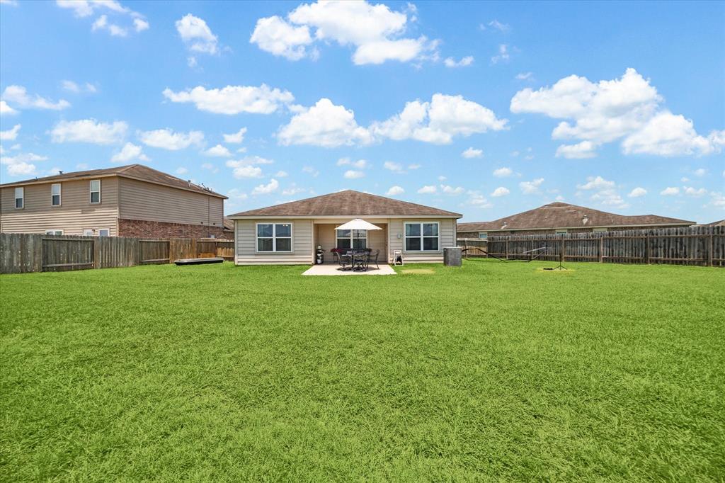 2134 Beach Bluff Road Rd, Rosenberg, Texas image 16