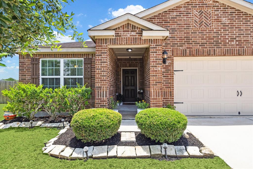 2134 BEACH BLUFF ROAD