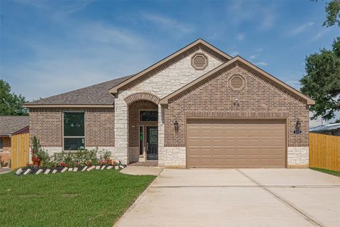 3525 Federal Road Pasadena TX 77504