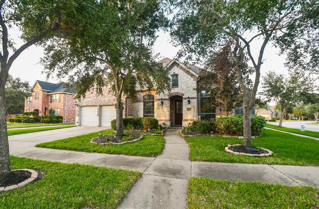 3902 Sweetglen Court