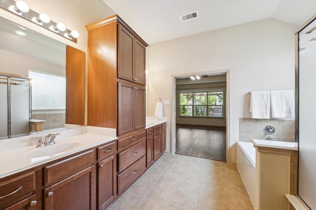 107 N Greenprint Circle, Tomball, Texas image 23