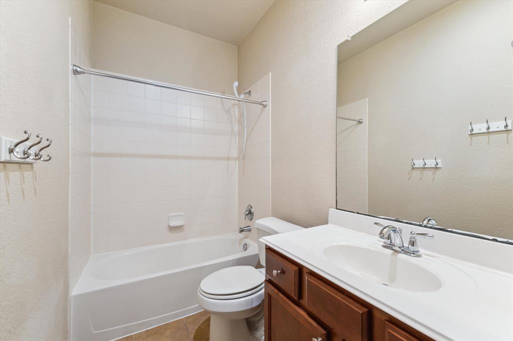 107 N Greenprint Circle, Tomball, Texas image 29