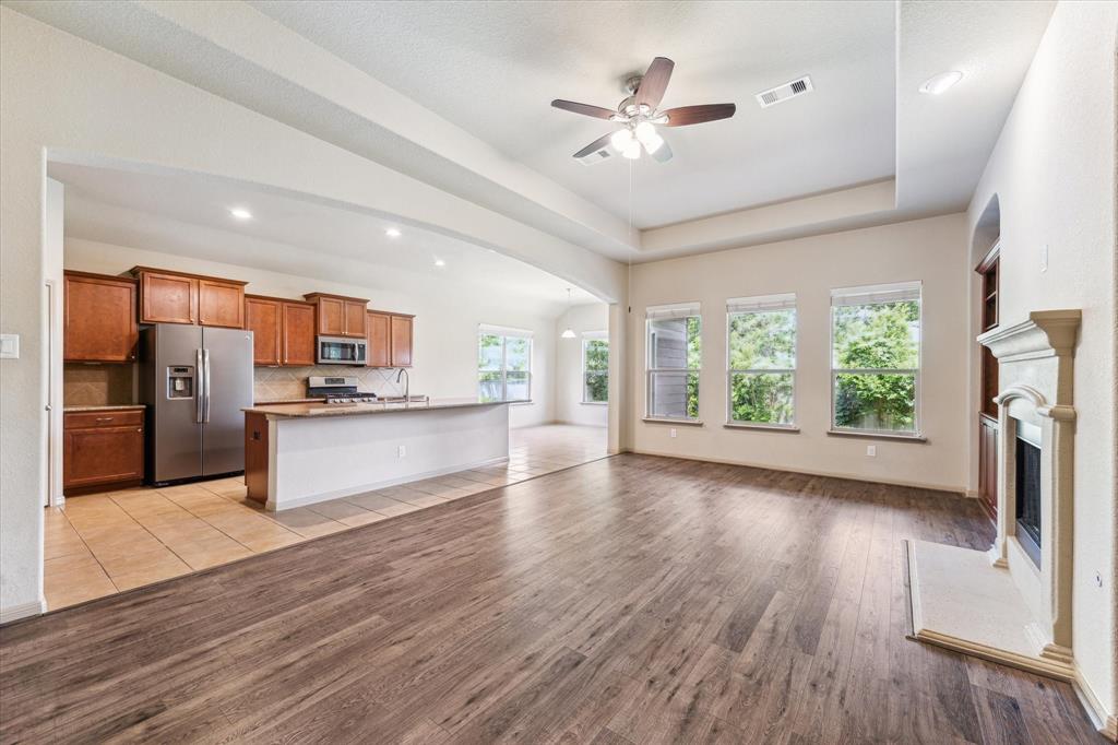 107 N Greenprint Circle, Tomball, Texas image 14