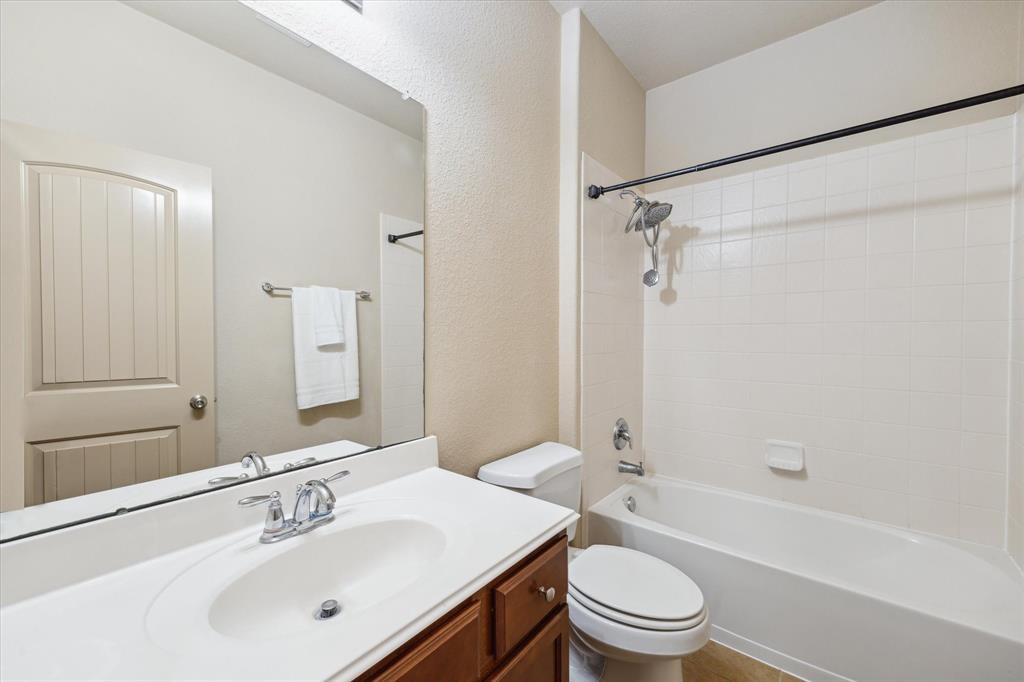 107 N Greenprint Circle, Tomball, Texas image 31