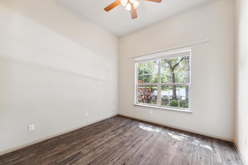 107 N Greenprint Circle, Tomball, Texas image 28