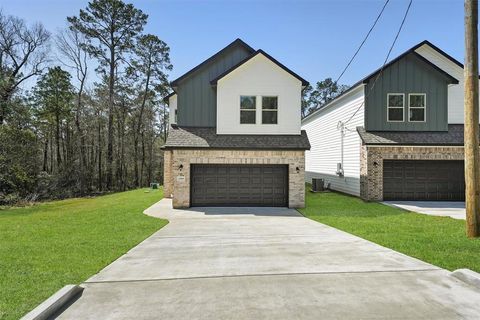 A home in Conroe