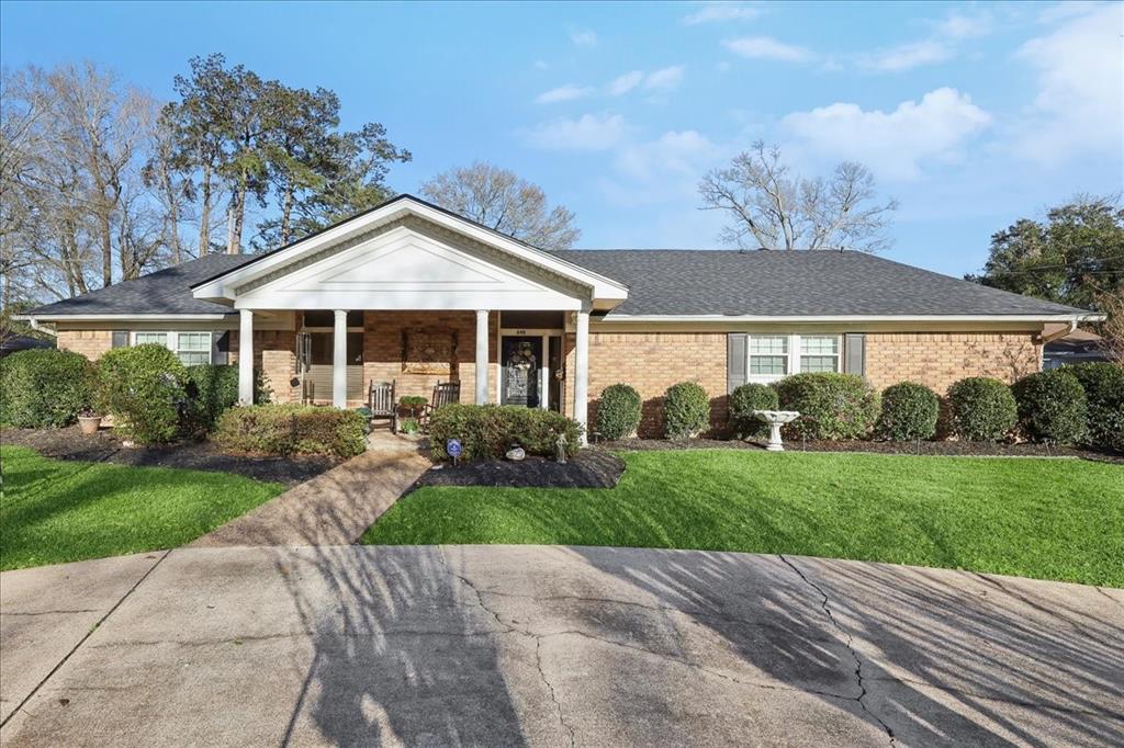 640 Goodhue Rd, Beaumont, Texas image 1
