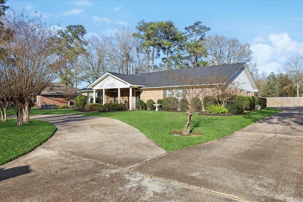 640 Goodhue Rd, Beaumont, Texas image 2