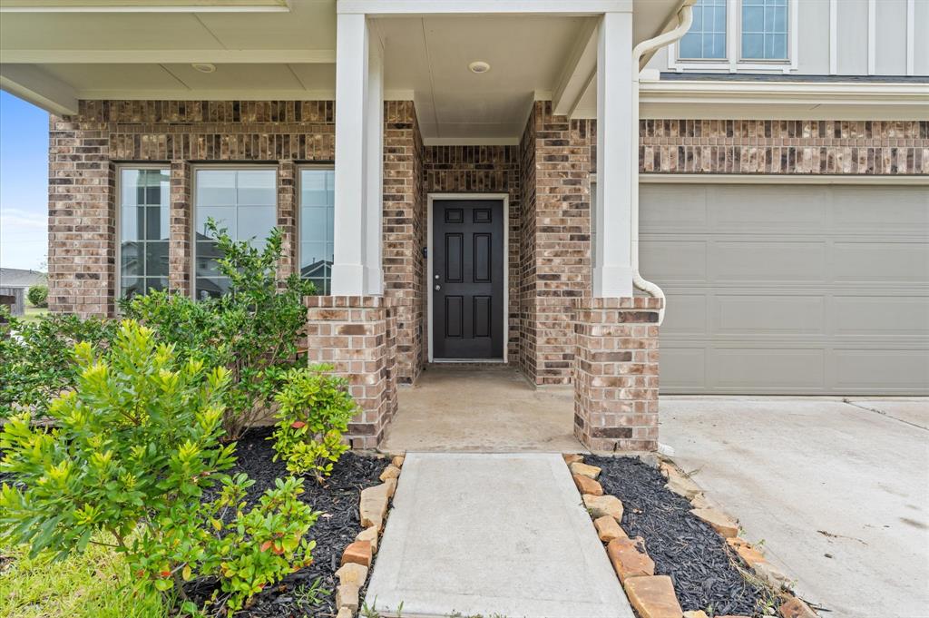 818 Deerhurst Lane