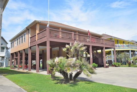 A home in Crystal Beach