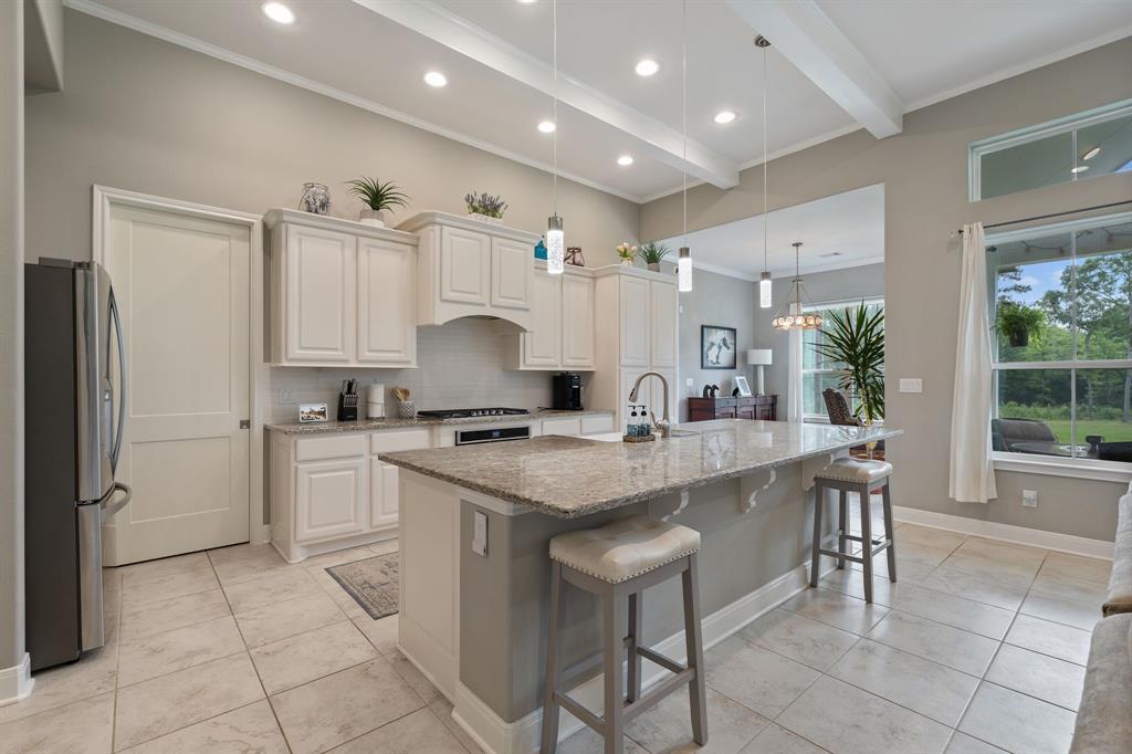 10206 Heritage Ranch Road, Conroe, Texas image 10