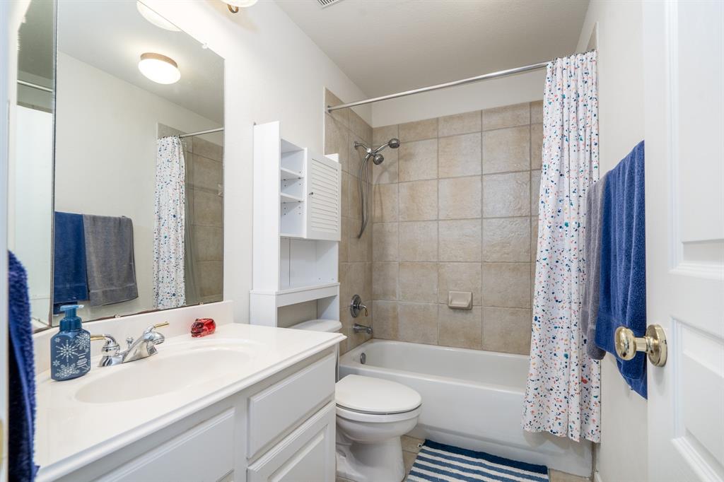 11510 Maple Falls Drive, Tomball, Texas image 27