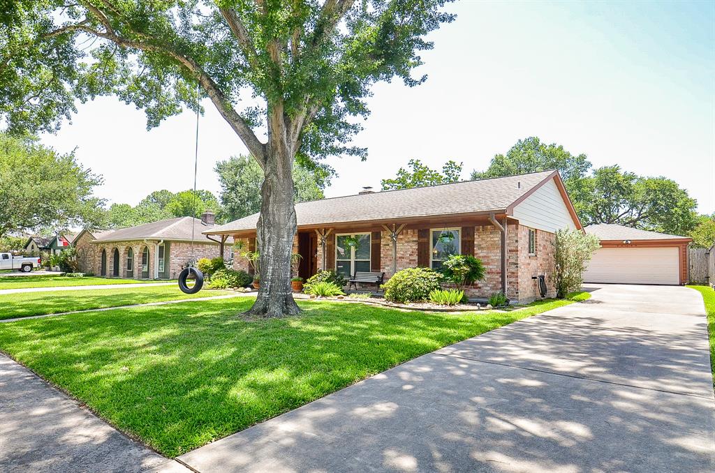 12023 Scottsdale Drive, Meadows Place, Texas image 3