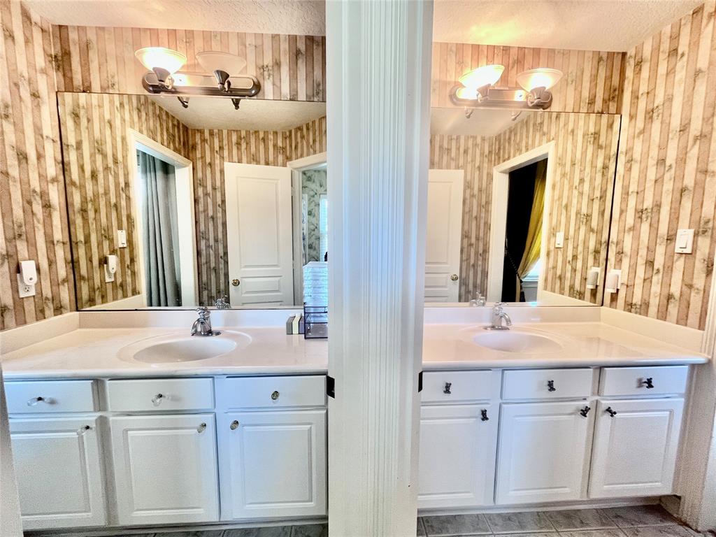 2914 Renoir, Sugar Land, Texas image 25