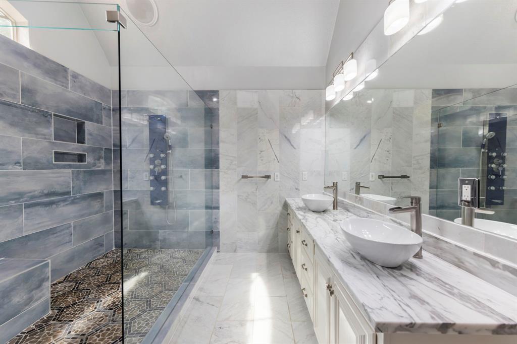 66 Pinepath Place, The Woodlands, Texas image 18