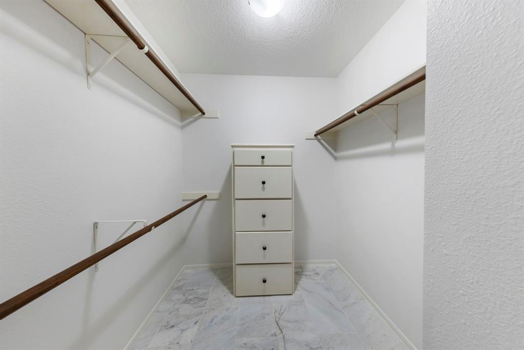66 Pinepath Place, The Woodlands, Texas image 22