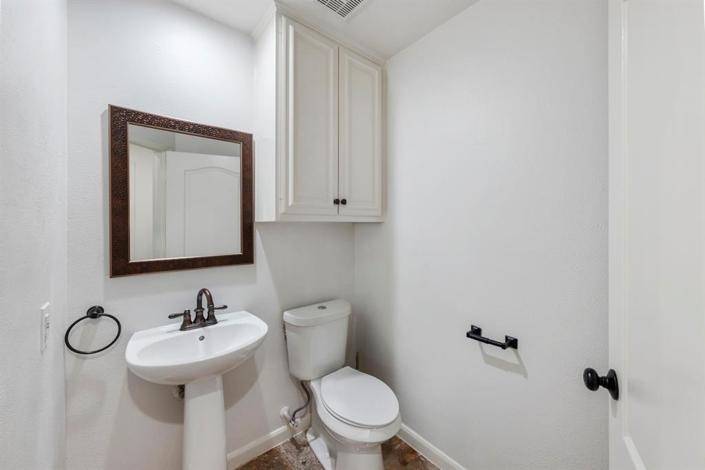 66 Pinepath Place, The Woodlands, Texas image 31